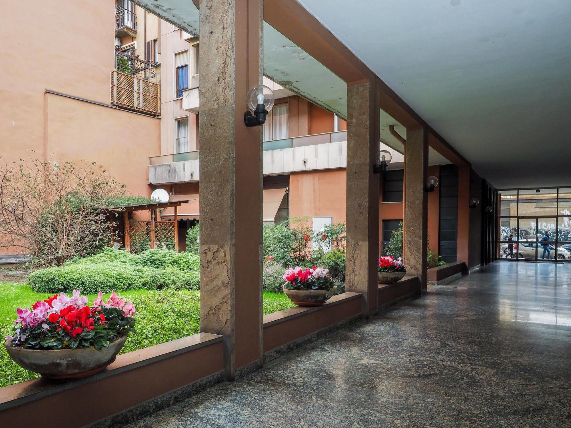 Aparthotel Navigli Mailand Exterior foto